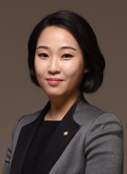 손지현 변호사